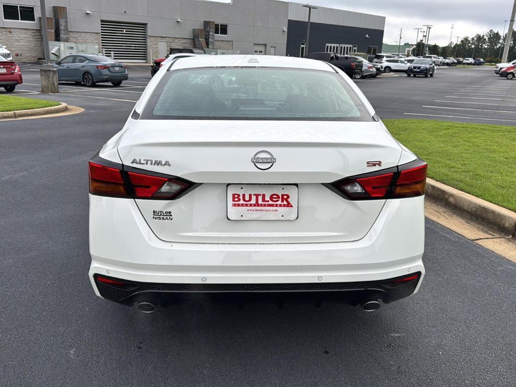 new 2025 Nissan Altima car, priced at $30,607