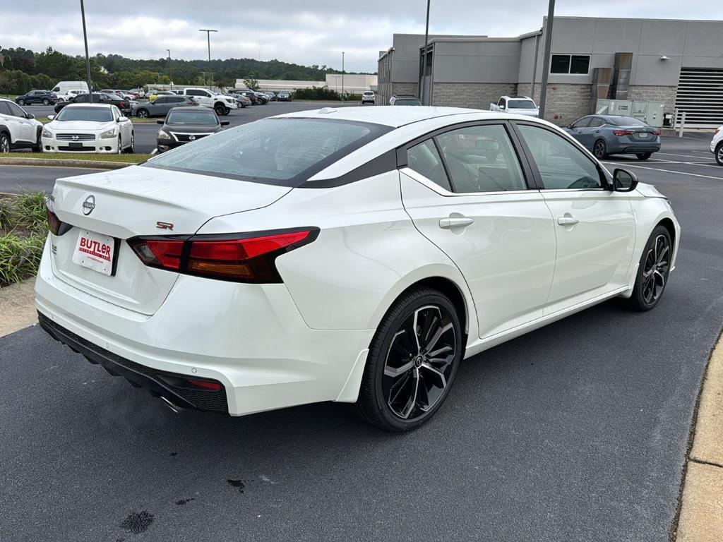 new 2025 Nissan Altima car, priced at $30,607