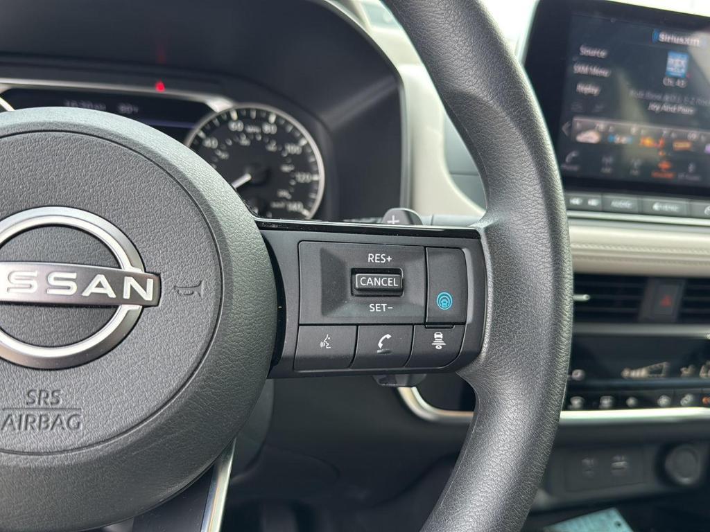 used 2023 Nissan Rogue car, priced at $29,295