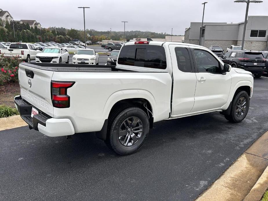 new 2025 Nissan Frontier car