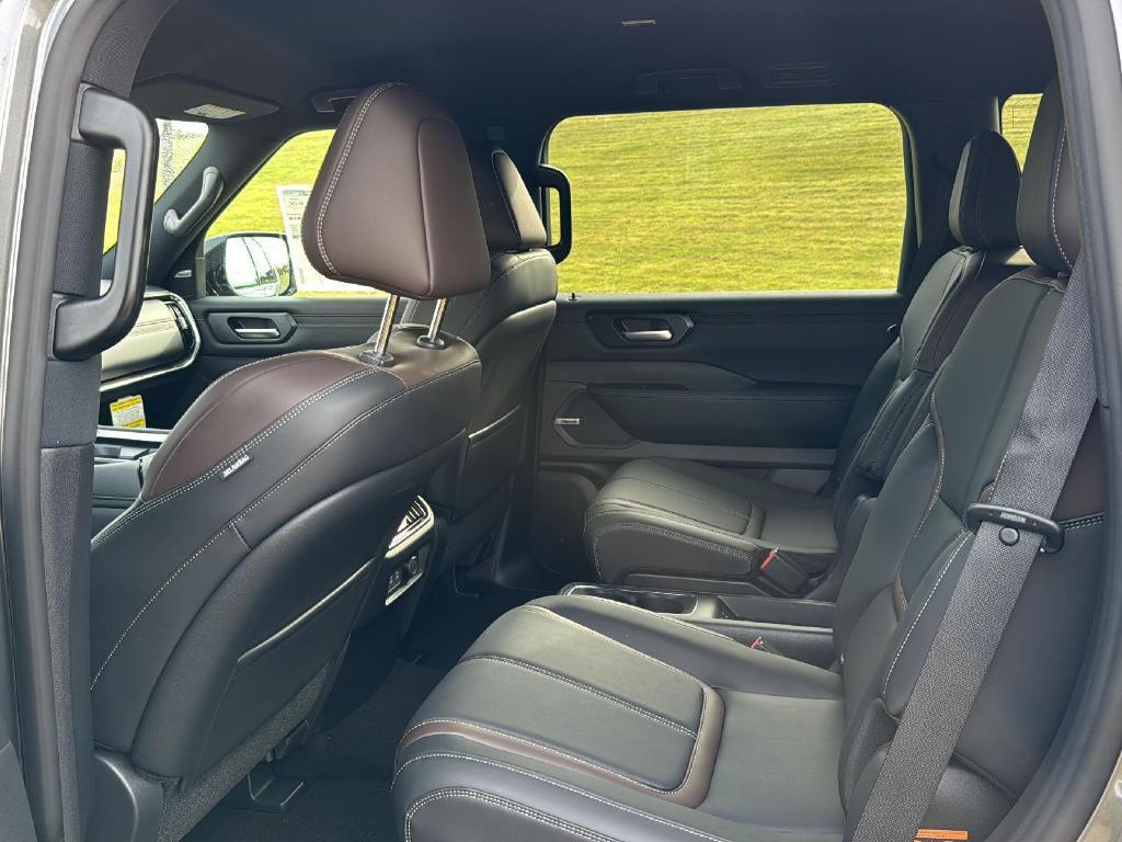 new 2025 Nissan Armada car, priced at $62,454