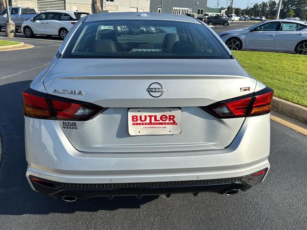 new 2025 Nissan Altima car, priced at $30,445