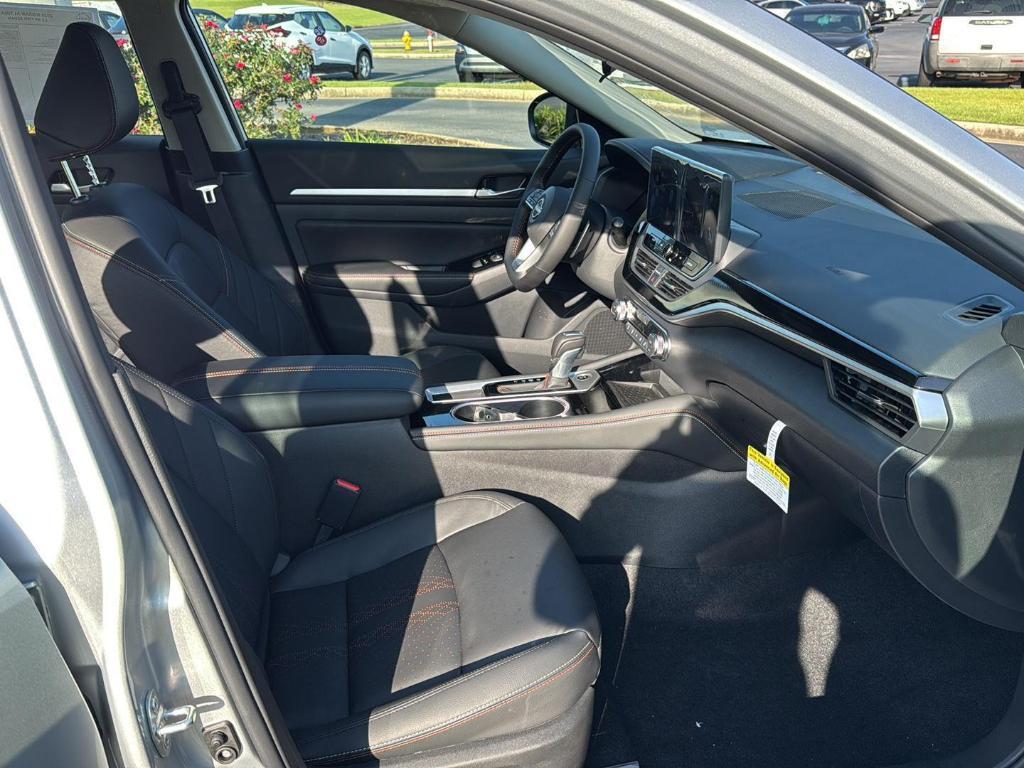 new 2025 Nissan Altima car, priced at $30,445
