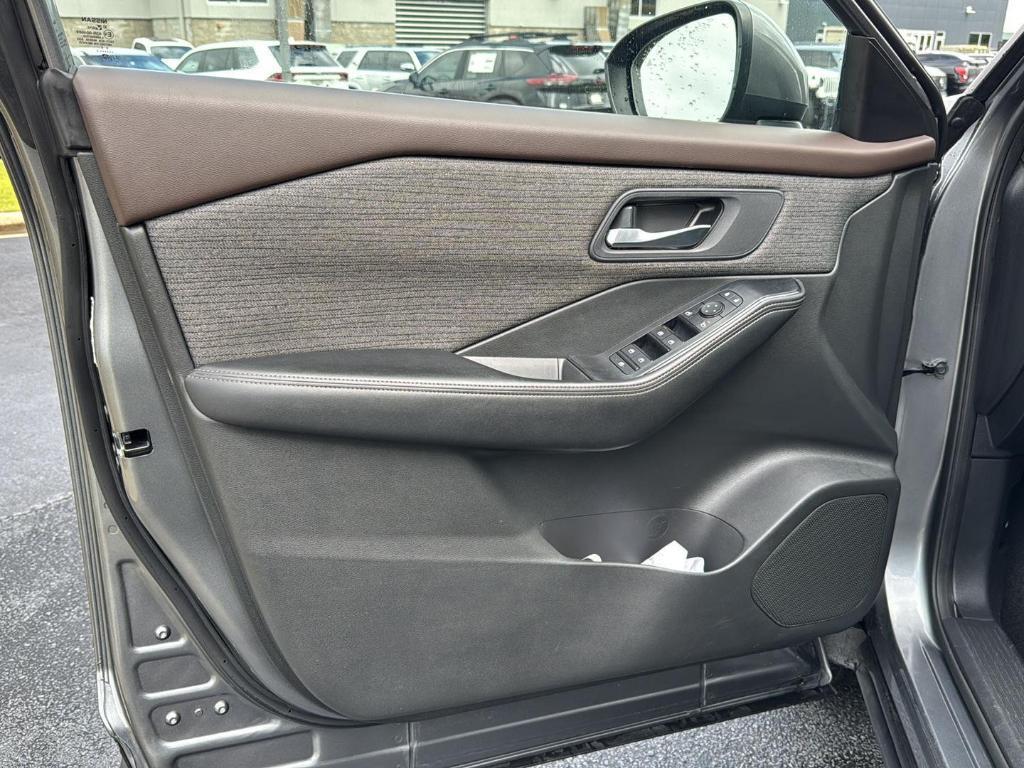 used 2023 Nissan Rogue car, priced at $23,795