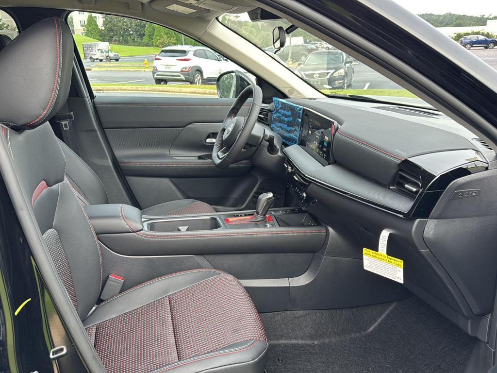 new 2025 Nissan Kicks car, priced at $24,447