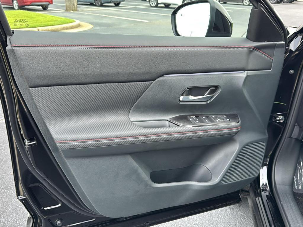 new 2025 Nissan Kicks car, priced at $24,447