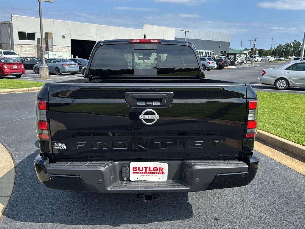 new 2025 Nissan Frontier car, priced at $33,716