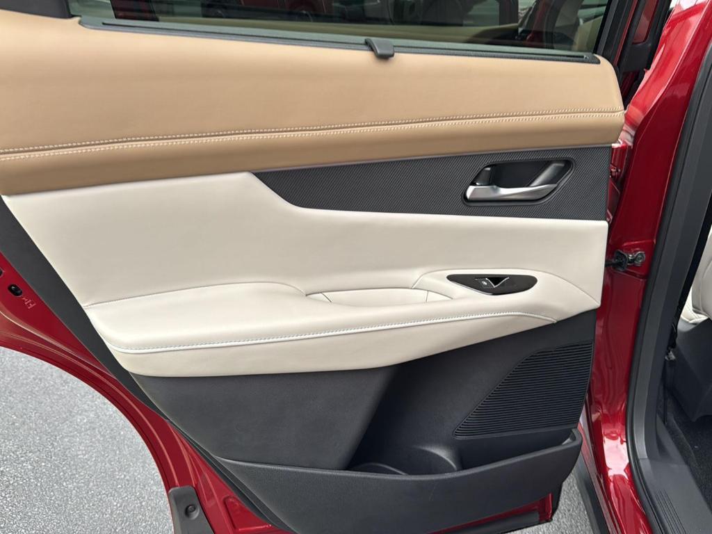 new 2025 Nissan Murano car, priced at $48,942