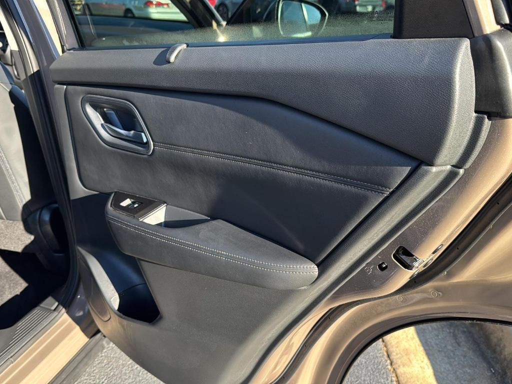 used 2024 Nissan Rogue car, priced at $23,995