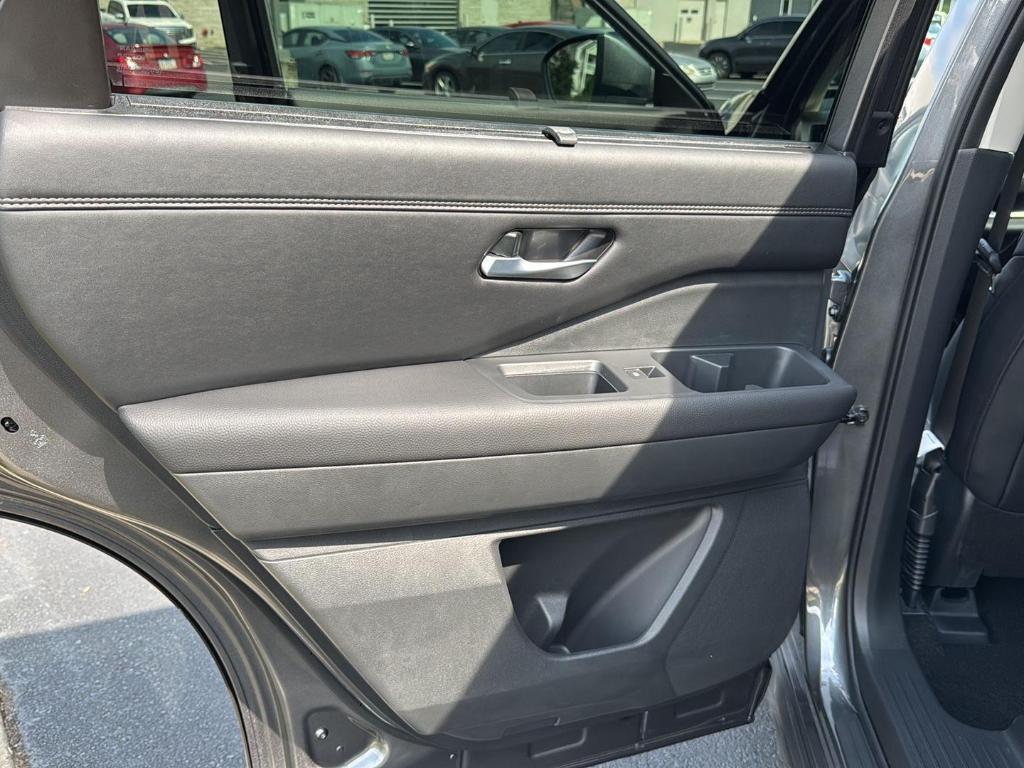 new 2025 Nissan Pathfinder car, priced at $46,857