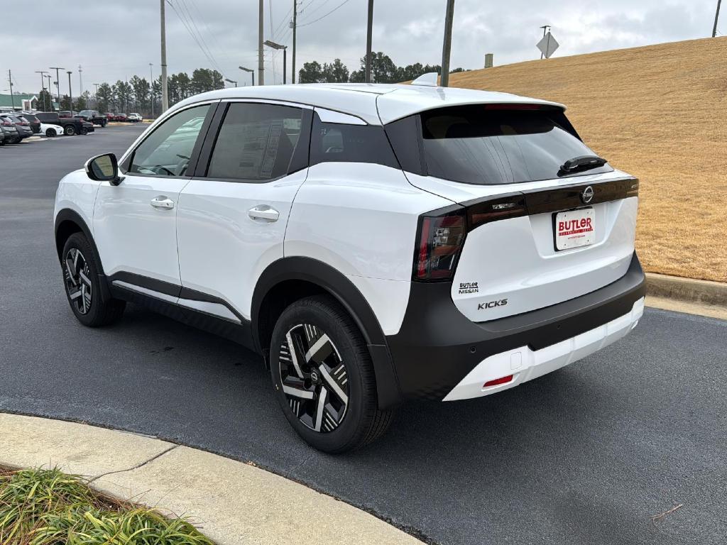 new 2025 Nissan Kicks car, priced at $26,327