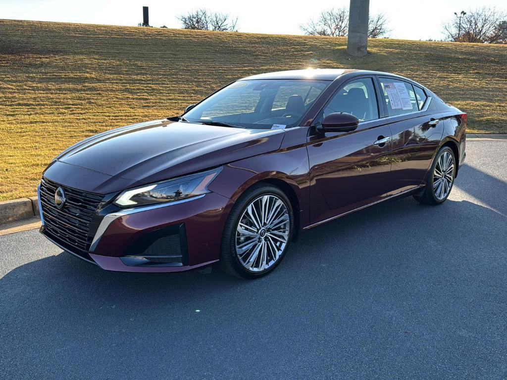 used 2024 Nissan Altima car, priced at $28,000