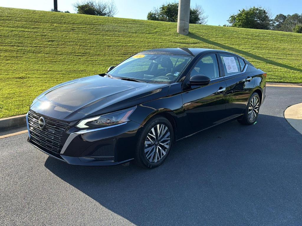 used 2024 Nissan Altima car, priced at $24,247