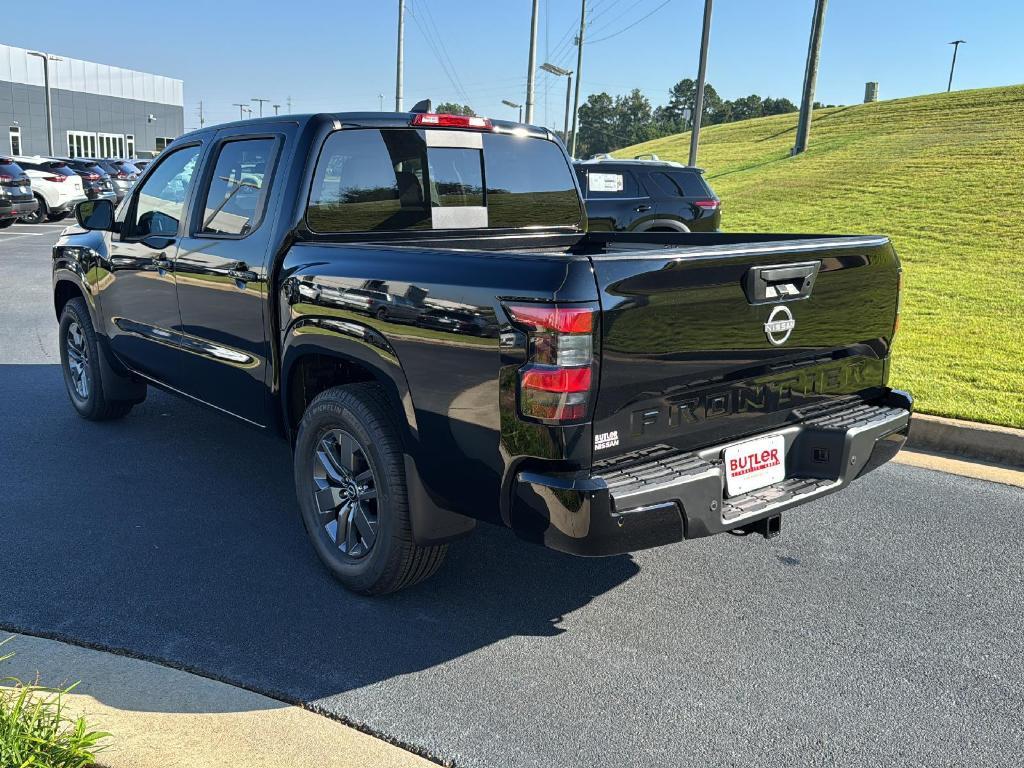 new 2025 Nissan Frontier car, priced at $39,470