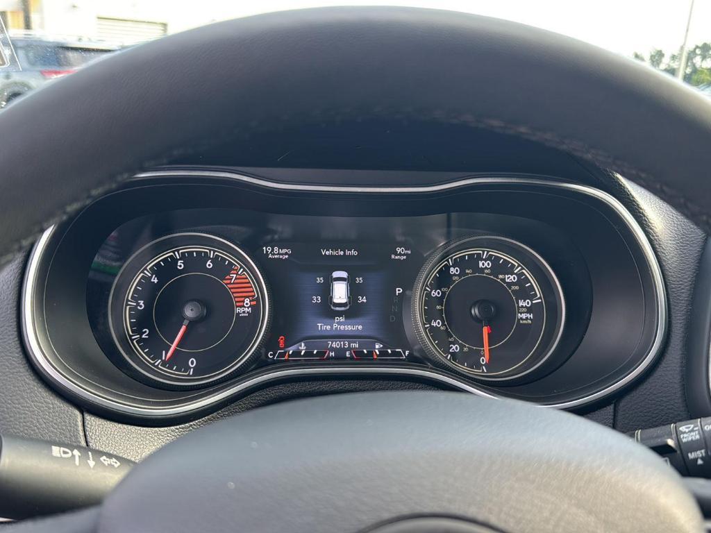 used 2022 Jeep Cherokee car, priced at $19,495