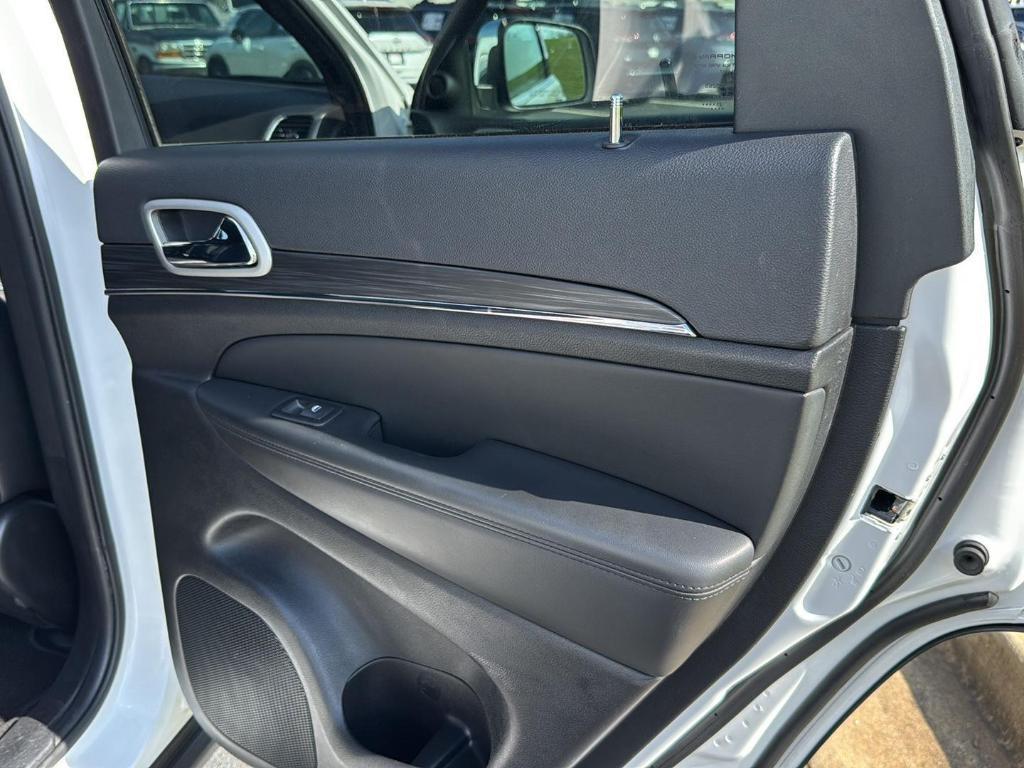 used 2021 Jeep Grand Cherokee car, priced at $25,795