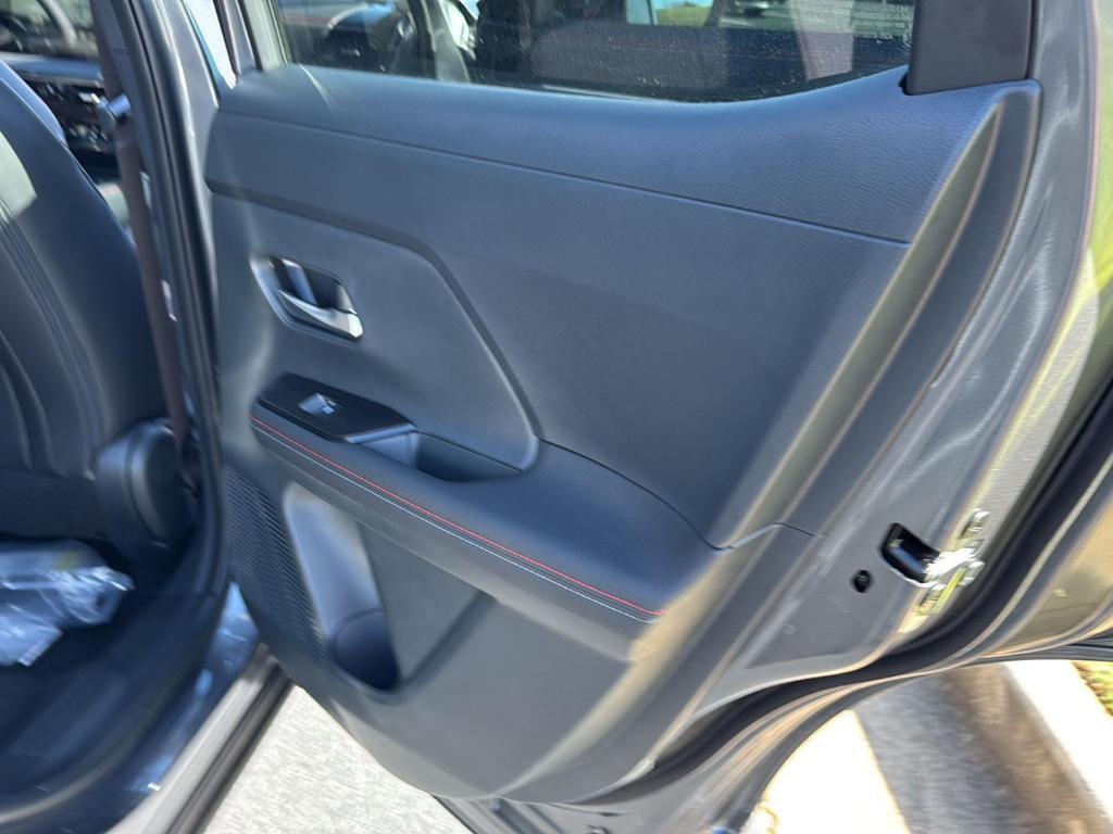 new 2025 Nissan Kicks car, priced at $29,978