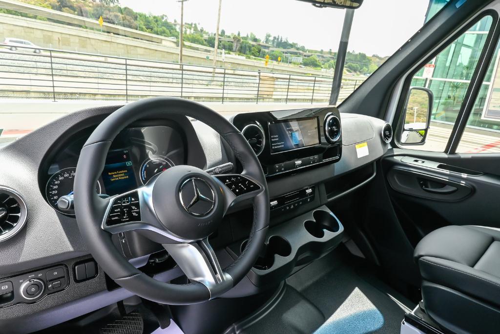 new 2024 Mercedes-Benz eSprinter 2500 car, priced at $83,087