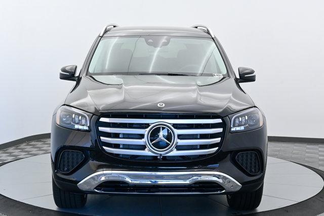 new 2024 Mercedes-Benz GLS 450 car, priced at $92,365