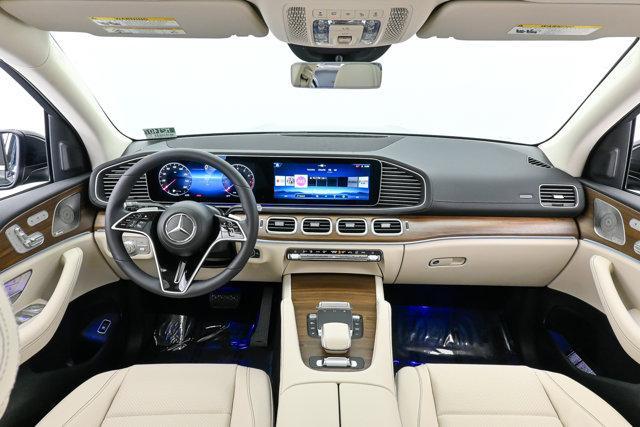 new 2024 Mercedes-Benz GLS 450 car, priced at $91,275