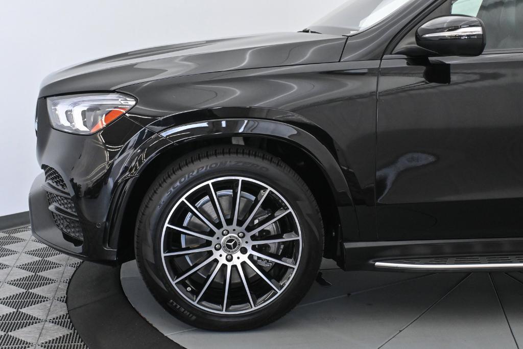 used 2021 Mercedes-Benz GLE 580 car, priced at $55,880