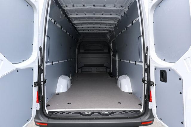 new 2024 Mercedes-Benz Sprinter 2500 car, priced at $86,517