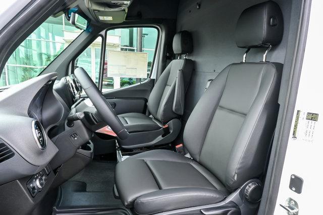 new 2024 Mercedes-Benz eSprinter 2500 car, priced at $86,517