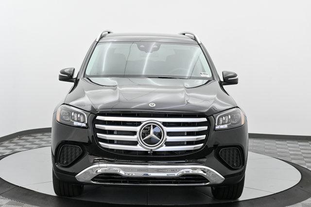 new 2024 Mercedes-Benz GLS 450 car, priced at $92,550