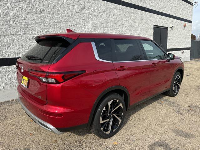 new 2024 Mitsubishi Outlander car, priced at $32,875