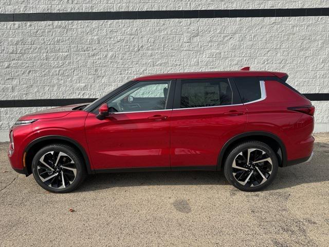 new 2024 Mitsubishi Outlander car, priced at $32,875