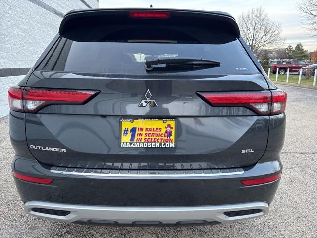 new 2024 Mitsubishi Outlander car, priced at $37,475