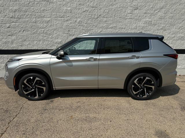 new 2024 Mitsubishi Outlander car, priced at $33,999