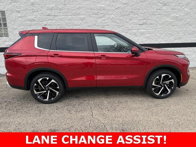 new 2024 Mitsubishi Outlander car, priced at $32,930