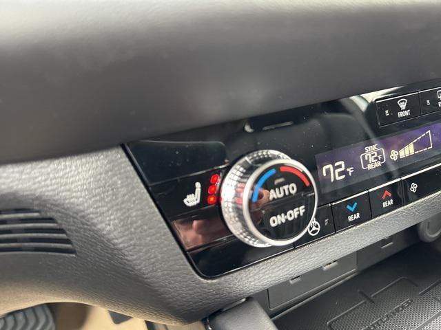 new 2025 Mitsubishi Outlander PHEV car, priced at $48,430