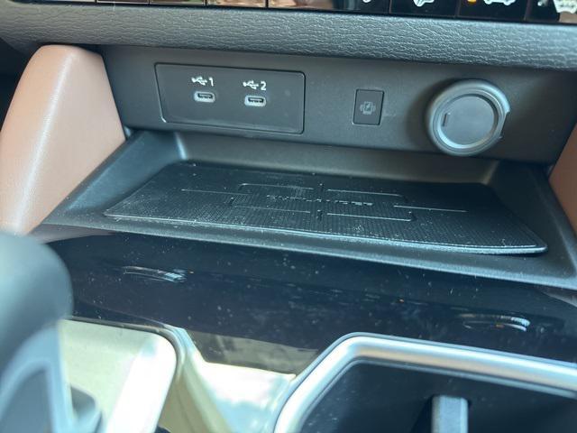 new 2025 Mitsubishi Outlander car, priced at $44,730