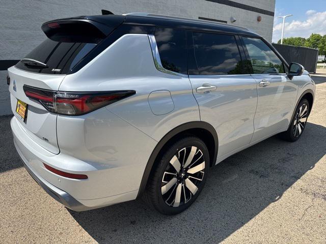 new 2025 Mitsubishi Outlander car, priced at $44,730