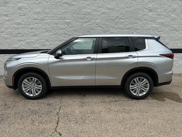 new 2024 Mitsubishi Outlander car, priced at $30,660