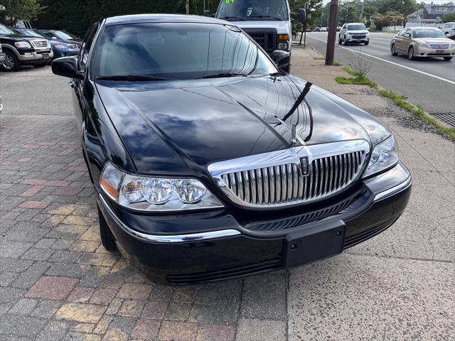 used 2011 Lincoln Town Car car, priced at $21,995