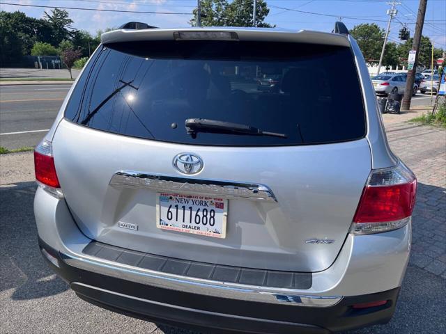 used 2013 Toyota Highlander car, priced at $18,500