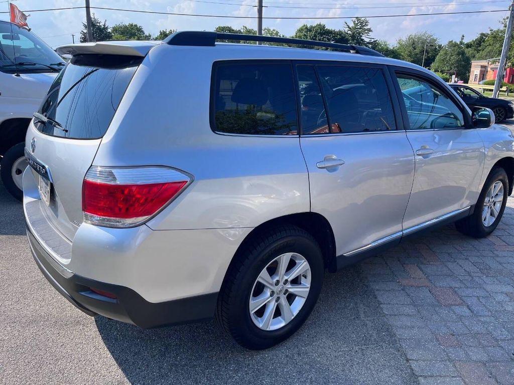 used 2013 Toyota Highlander car, priced at $15,800