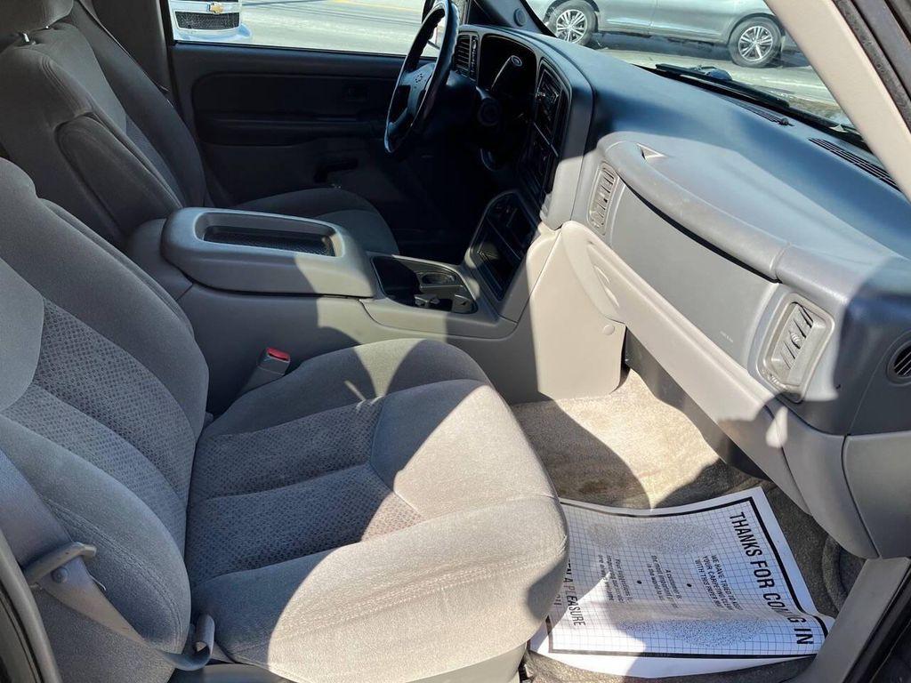 used 2003 Chevrolet Suburban car, priced at $12,400