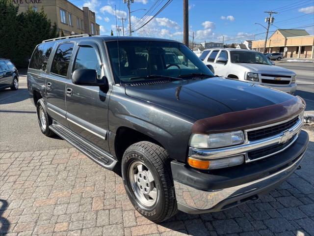 used 2003 Chevrolet Suburban car, priced at $13,800