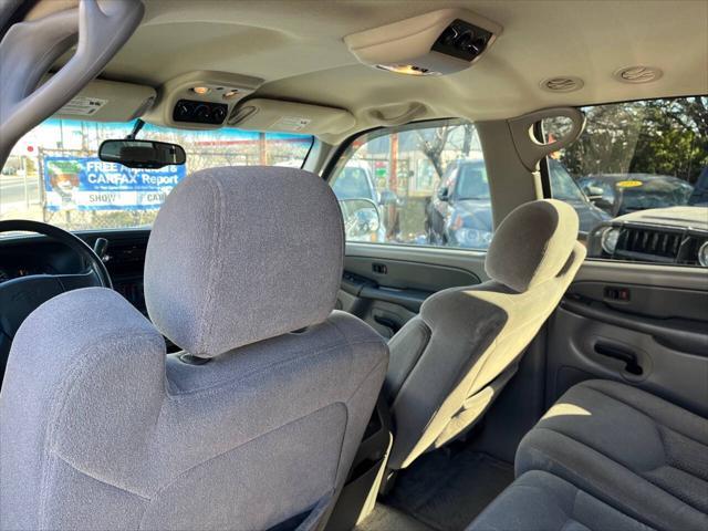 used 2003 Chevrolet Suburban car, priced at $13,800