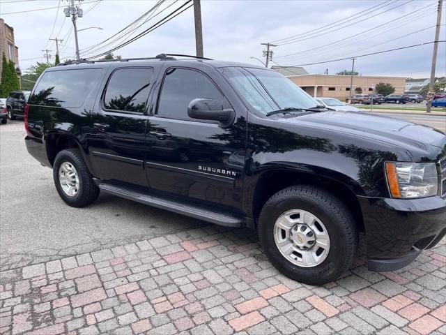 used 2013 Chevrolet Suburban car, priced at $19,800