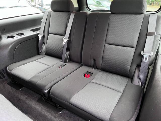 used 2013 Chevrolet Suburban car, priced at $19,800