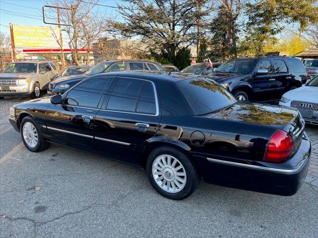 used 2008 Mercury Grand Marquis car, priced at $11,500