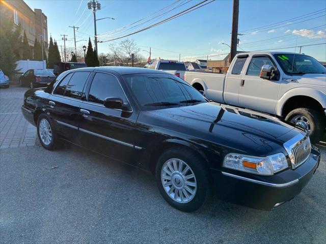 used 2008 Mercury Grand Marquis car, priced at $11,500