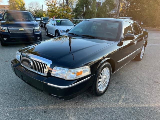 used 2008 Mercury Grand Marquis car, priced at $11,500