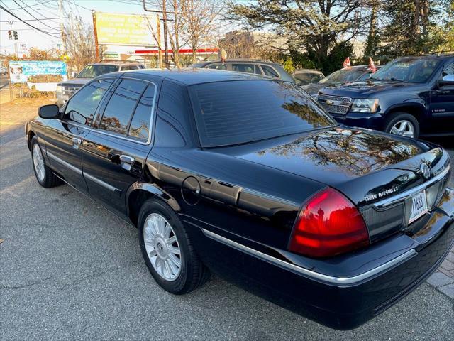 used 2008 Mercury Grand Marquis car, priced at $11,500