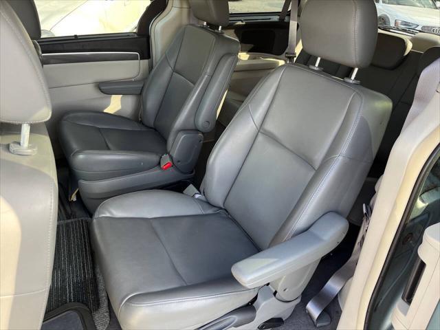 used 2010 Volkswagen Routan car, priced at $8,500